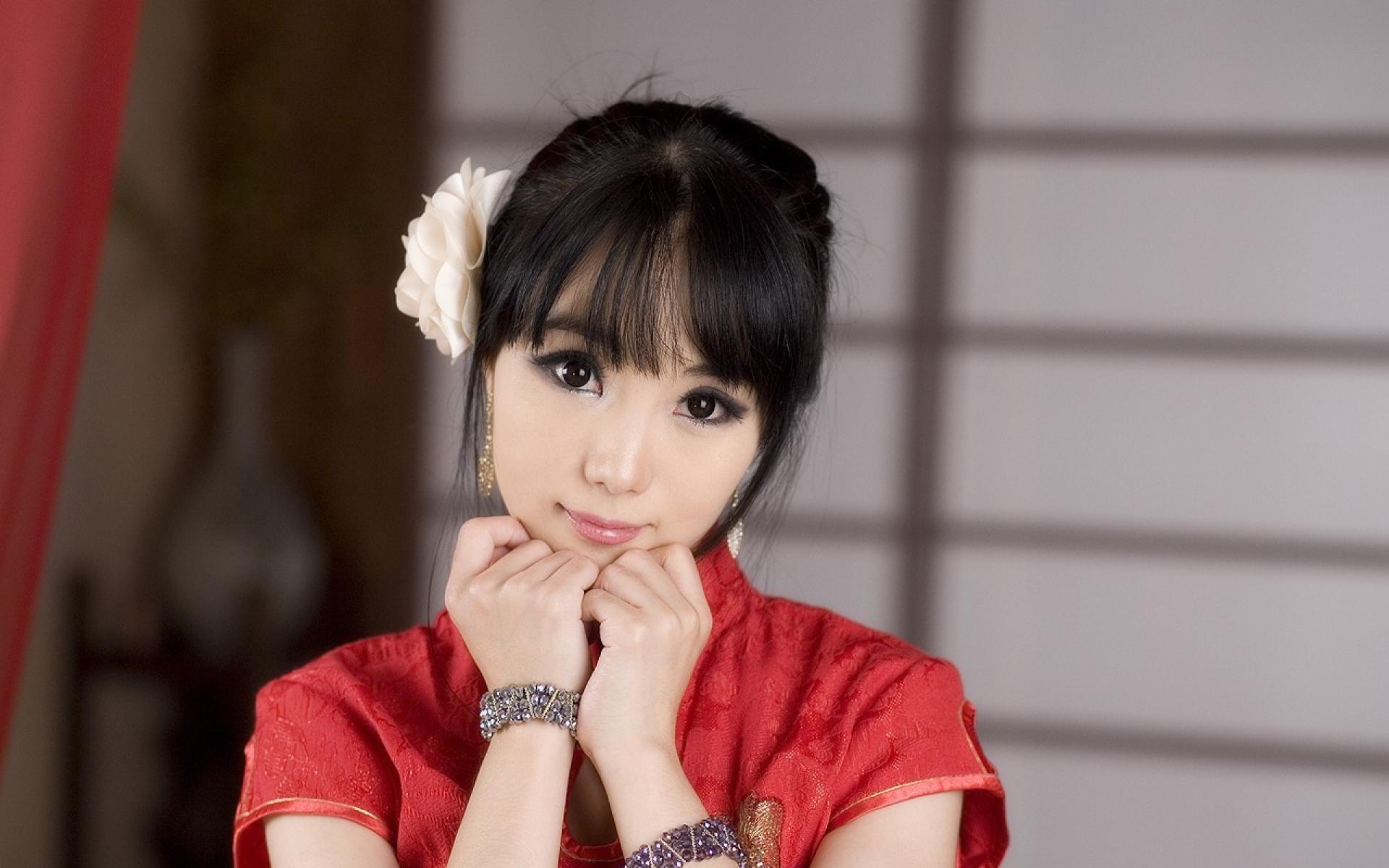 Видео красивой японской девушки