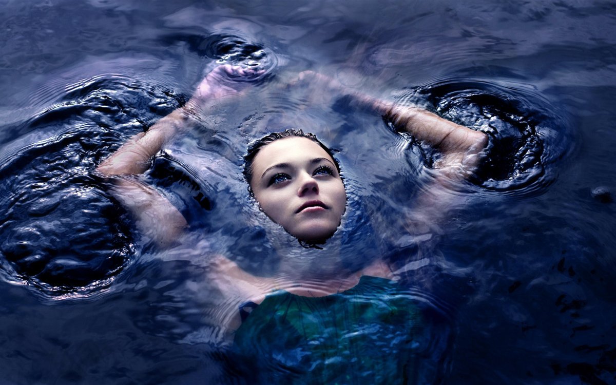 Женщина Вода Фото