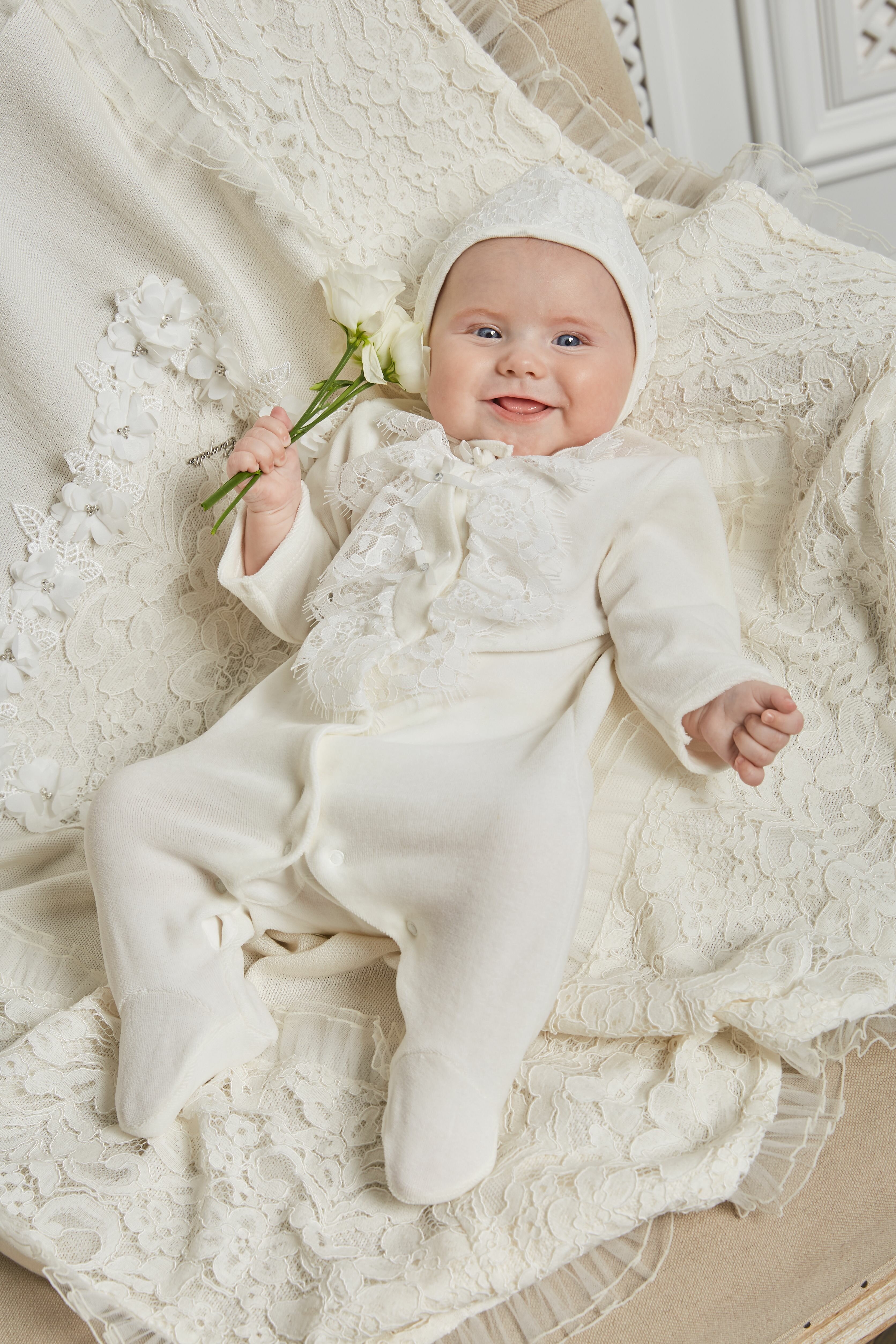 Красивая одежда для новорожденных детей: подборка картинок
