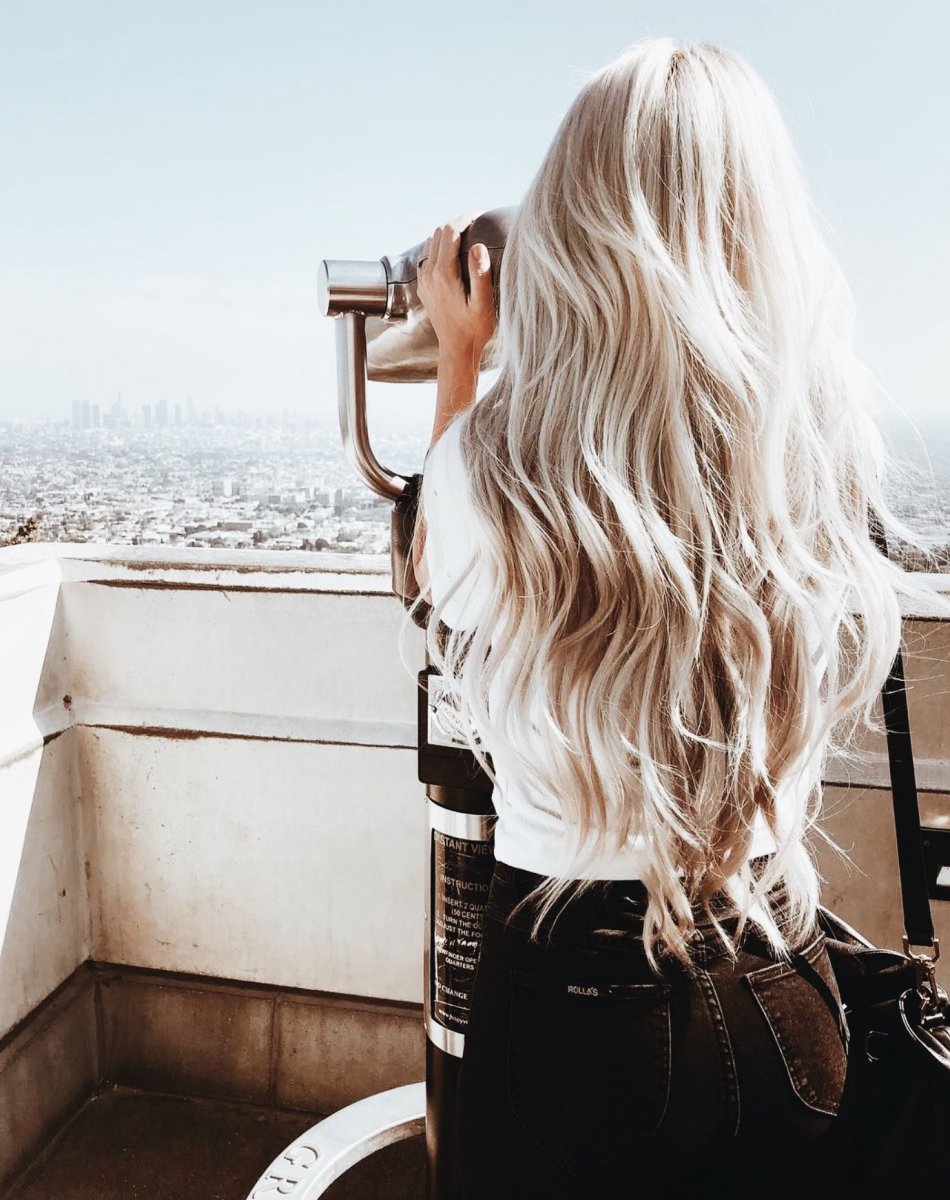 Блондинка Фото Сзади Средние Волосы